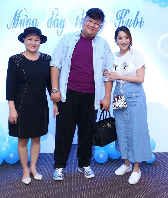 Khanh Thi Phan Hien to chuc tiec day thang cho con trai-Hinh-9